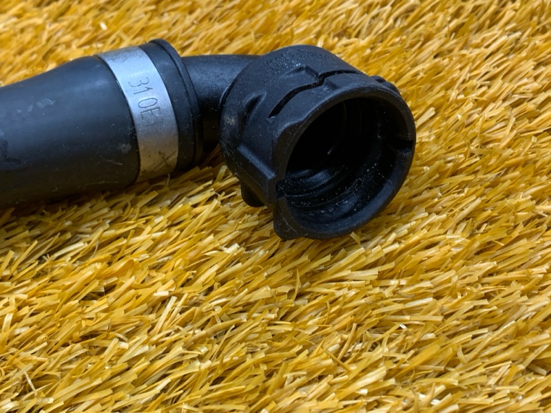 Патрубок системы охлаждения, 1500 рублей, Красноярск