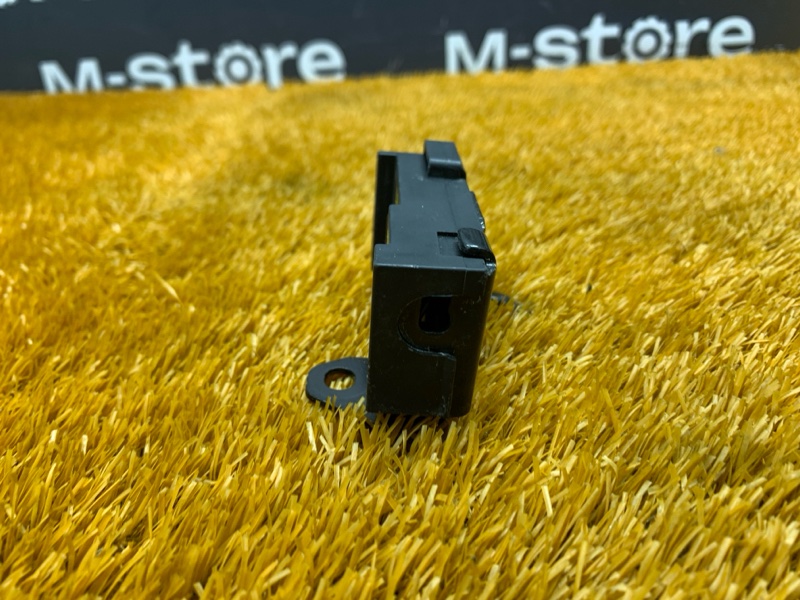 замок капота, 2000 рублей, Красноярск