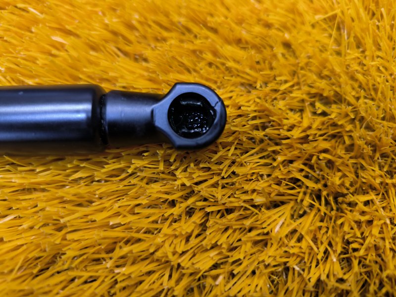 Амортизатор пола багажника, 900 рублей, Красноярск