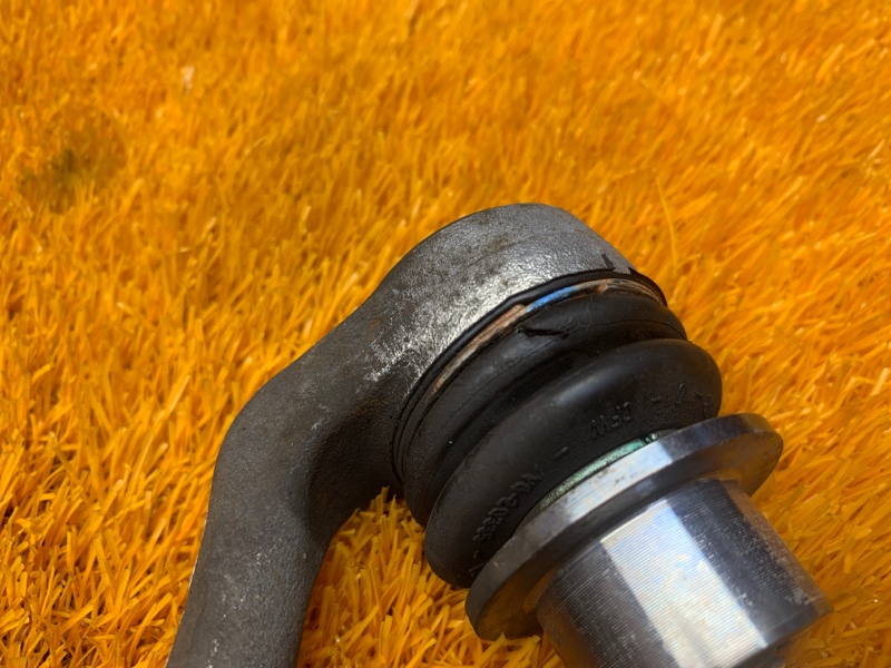 тяга рулевая, 1000 рублей, Красноярск