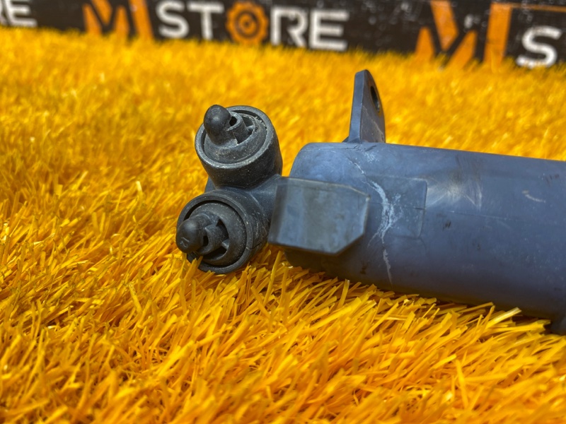 Форсунка омывателя фары, 500 рублей, Красноярск