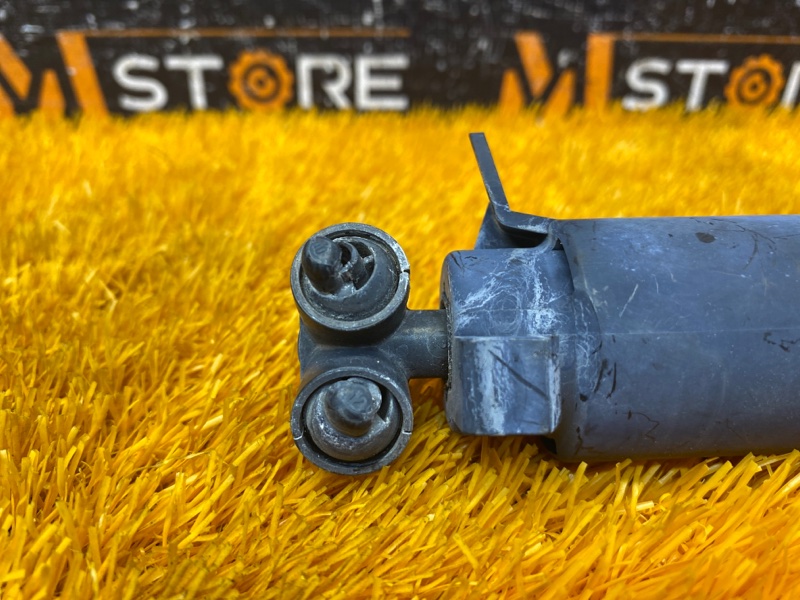 Форсунка омывателя фары, 1000 рублей, Красноярск