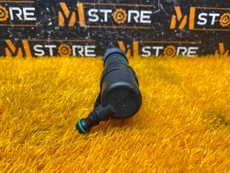 Форсунка омывателя фары, 1000 рублей, Красноярск