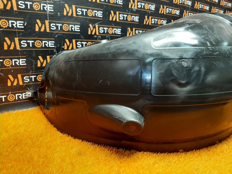 подкрылок, 300 рублей, Красноярск