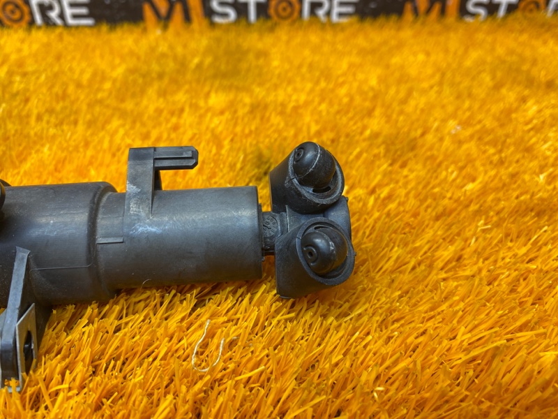 Форсунка омывателя фары, 1000 рублей, Красноярск