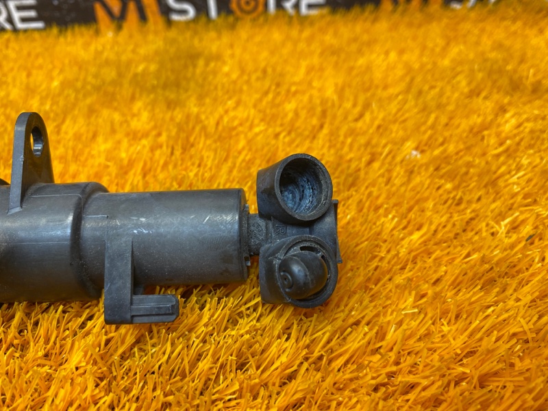 Форсунка омывателя фары, 1000 рублей, Красноярск