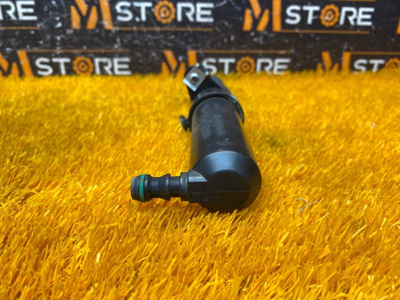 Форсунка омывателя фары, 1000 рублей, Красноярск