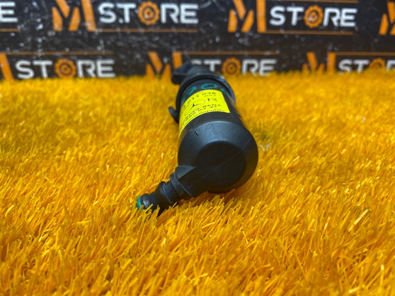 Форсунка омывателя фары, 1000 рублей, Красноярск