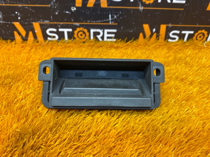 ручка багажника, 500 рублей, Красноярск