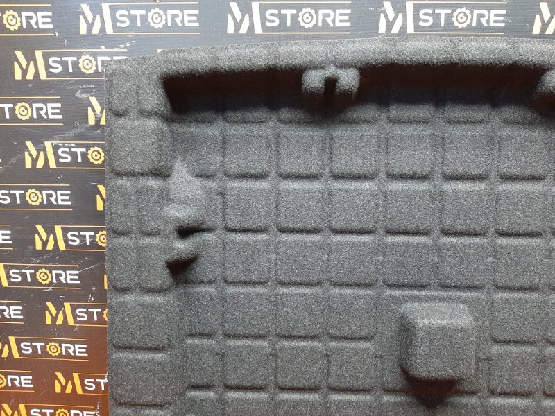 пол багажника, 1000 рублей, Красноярск