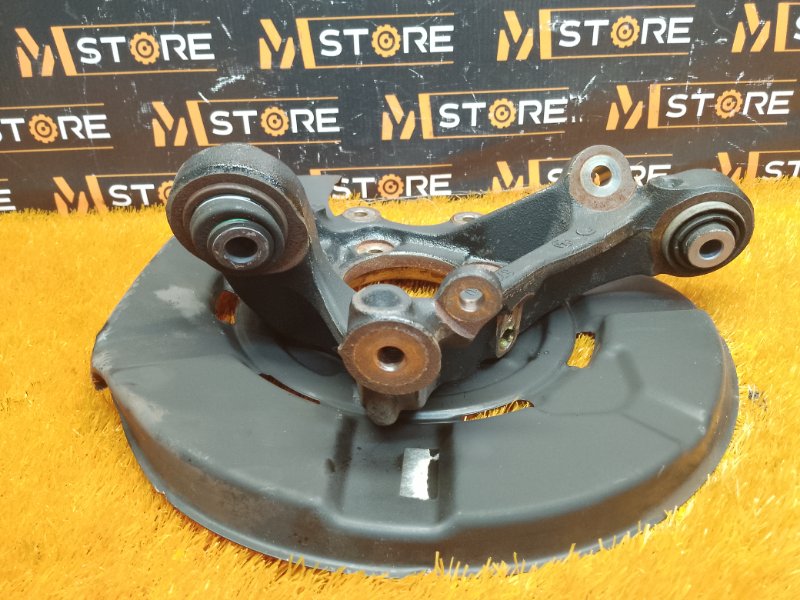 кулак поворотный, 1700 рублей, Красноярск