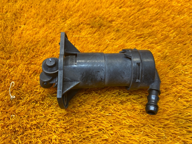 Форсунка омывателя фары, 500 рублей, Красноярск