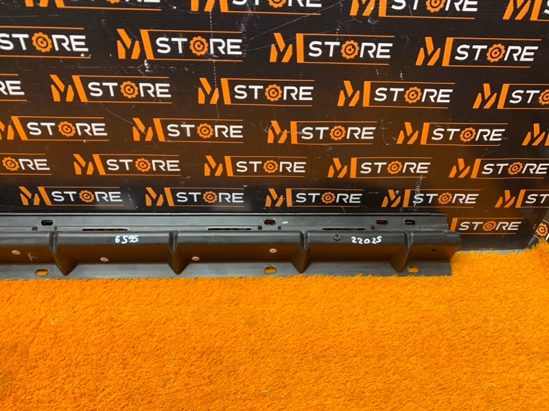 кронштейн порога, 600 рублей, Красноярск