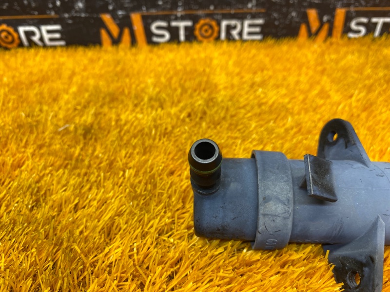 Форсунка омывателя фары, 500 рублей, Красноярск