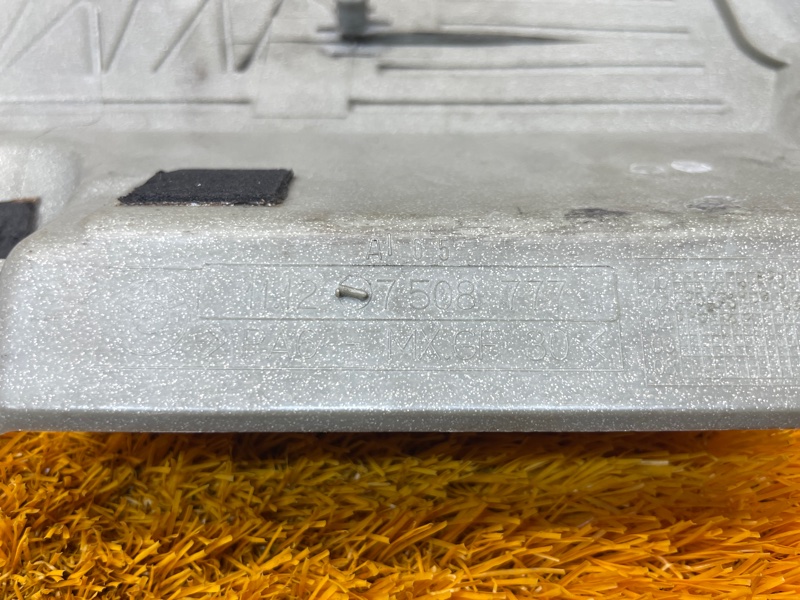 крышка двигателя, 350 рублей, Красноярск