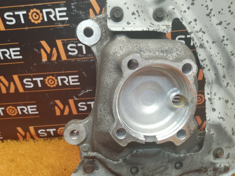 кулак поворотный, 500 рублей, Красноярск