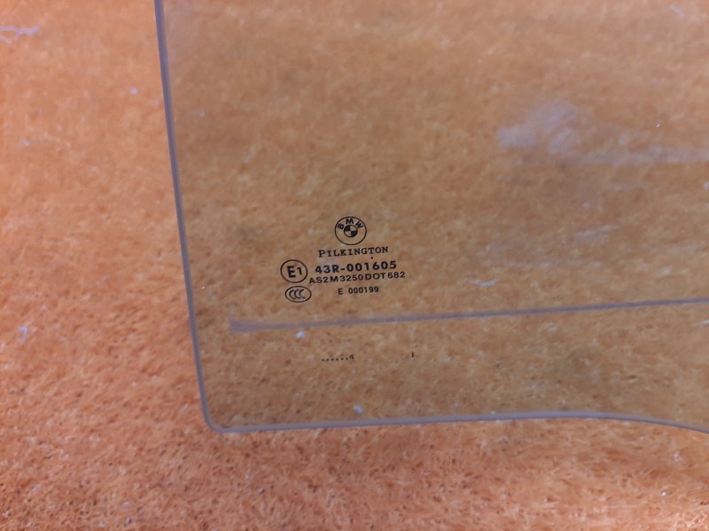 Стекло боковое, 380 рублей, Красноярск