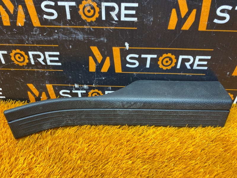 Накладка на порог салона, 300 рублей, Красноярск