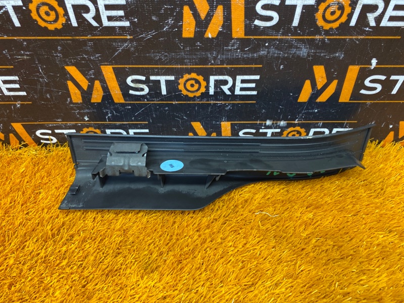 Накладка на порог салона, 300 рублей, Красноярск