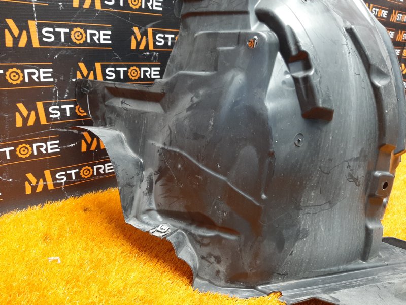 подкрылок, 3000 рублей, Красноярск