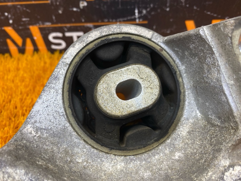 кронштейн редуктора, 1000 рублей, Красноярск