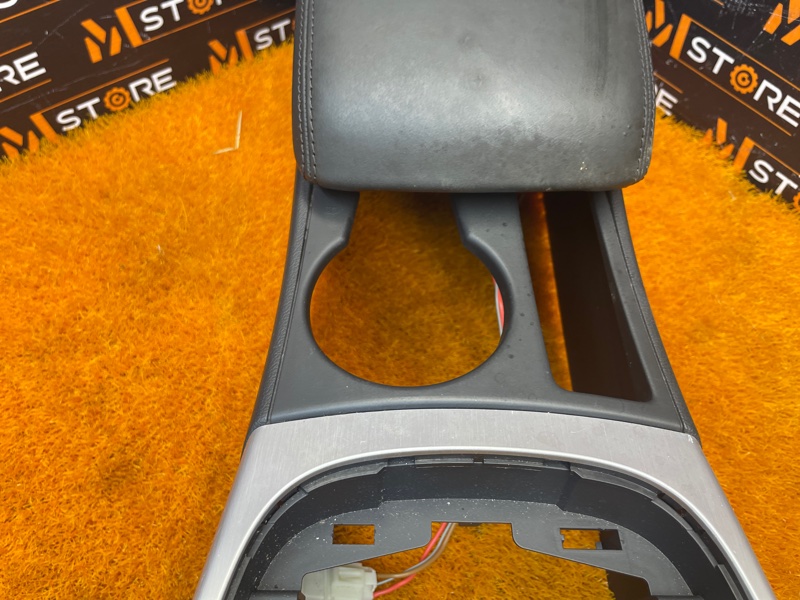 подлокотник, 2500 рублей, Красноярск