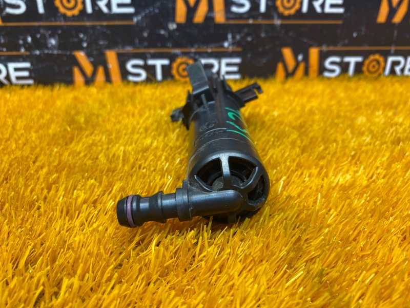 Форсунка омывателя фары, 1000 рублей, Красноярск