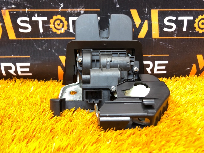 замок багажника, 1000 рублей, Красноярск