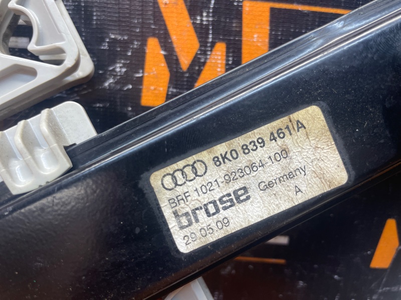 стеклоподъемник, 1000 рублей, Красноярск