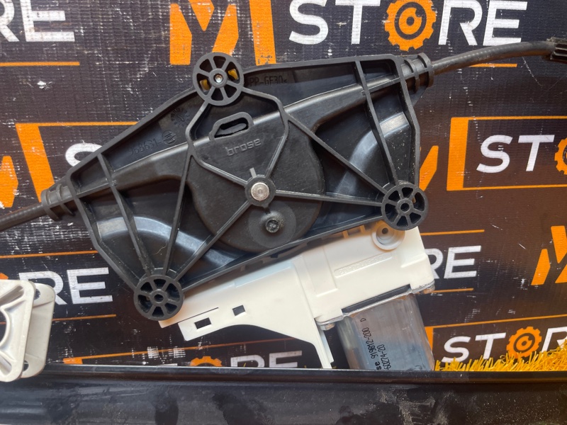 стеклоподъемник, 1000 рублей, Красноярск