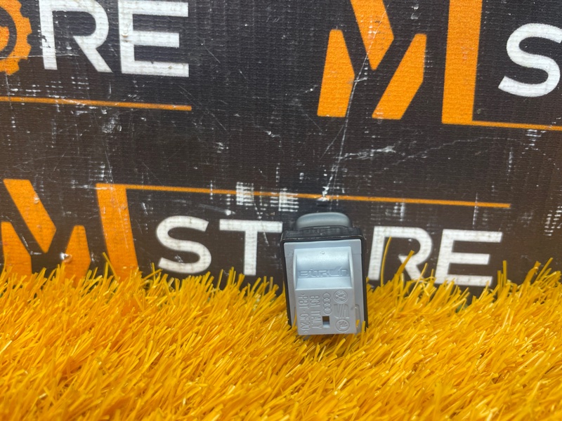 кнопка стеклоподъемника, 200 рублей, Красноярск