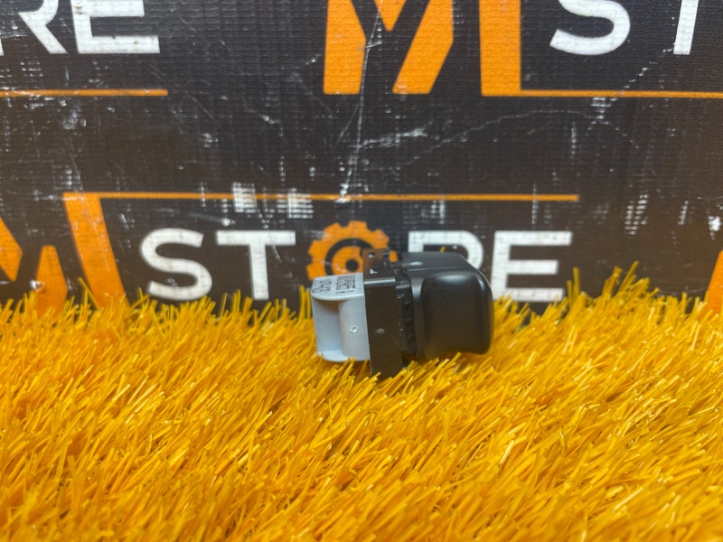 кнопка стеклоподъемника, 200 рублей, Красноярск