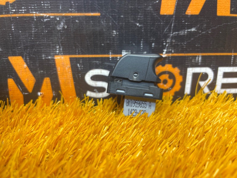 кнопка стеклоподъемника, 200 рублей, Красноярск