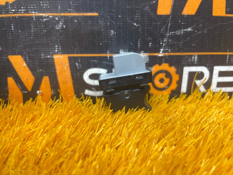 кнопка стеклоподъемника, 200 рублей, Красноярск