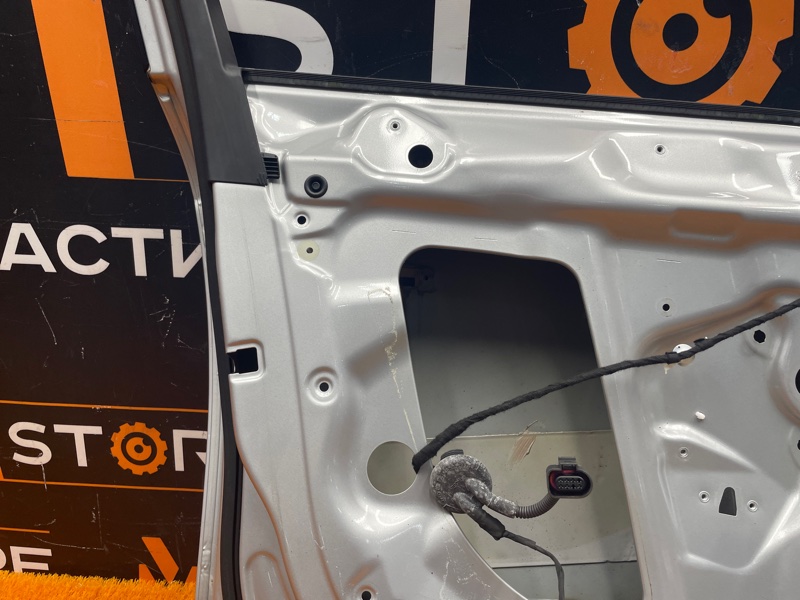 дверь, 5000 рублей, Красноярск