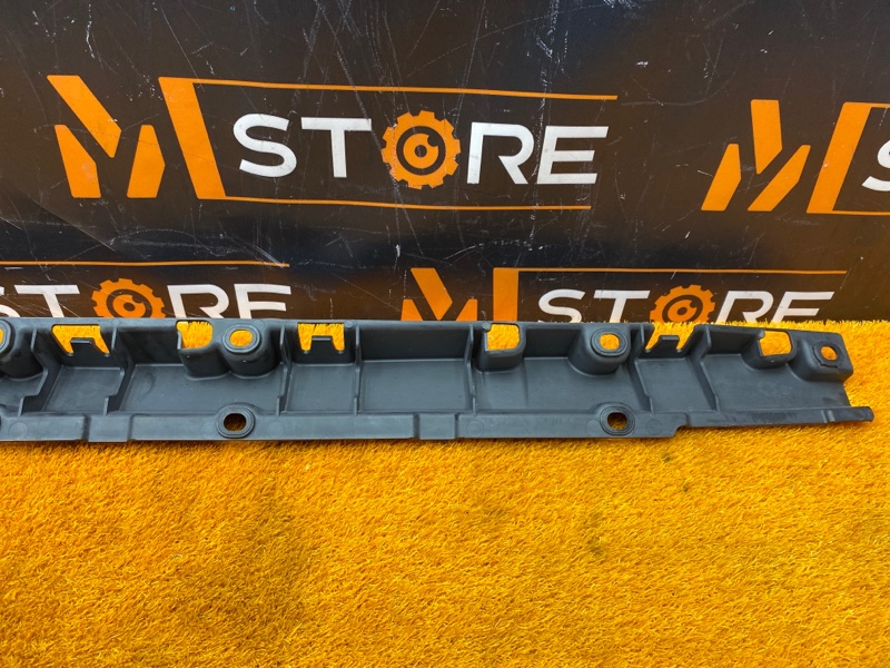 кронштейн порога, 1000 рублей, Красноярск