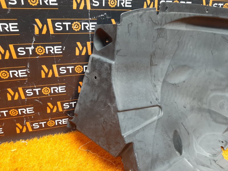 подкрылок, 1000 рублей, Красноярск