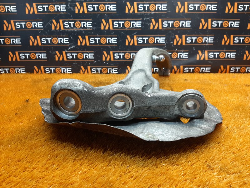 кулак поворотный, 3840 рублей, Красноярск