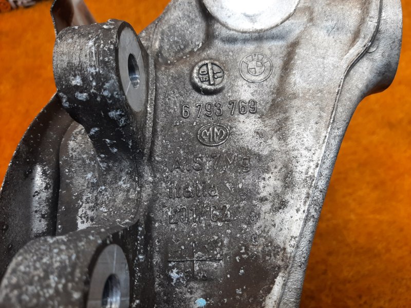 кулак поворотный, 800 рублей, Красноярск