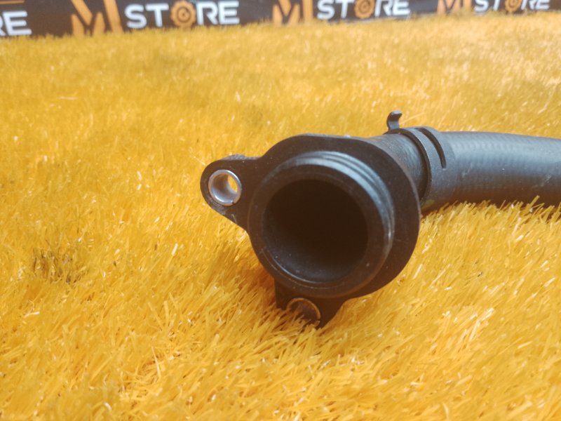 Патрубок системы охлаждения, 1000 рублей, Красноярск