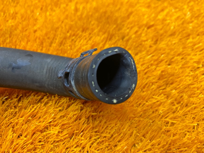 Патрубок системы охлаждения, 500 рублей, Красноярск