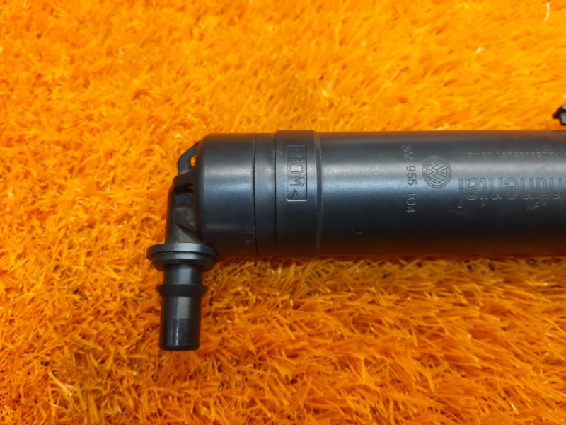 Форсунка омывателя фары, 1000 рублей, Красноярск