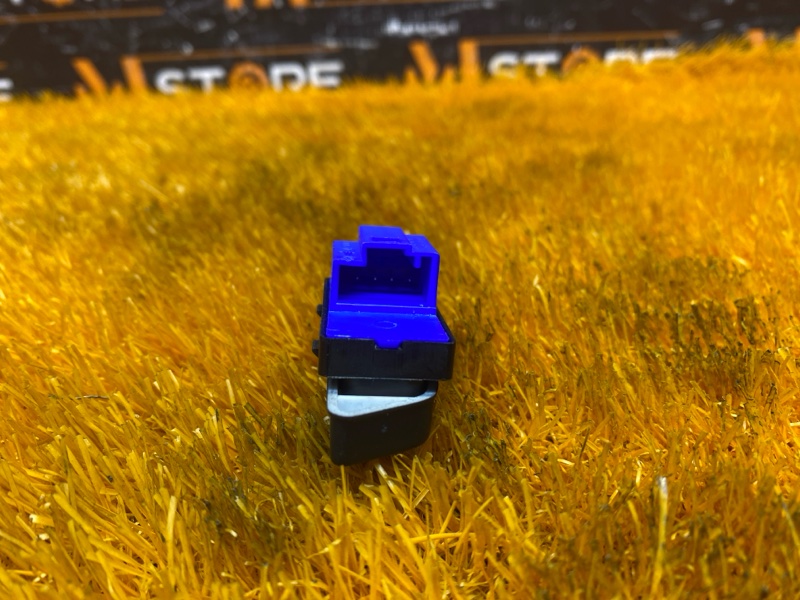 Кнопка центрального замка, 300 рублей, Красноярск