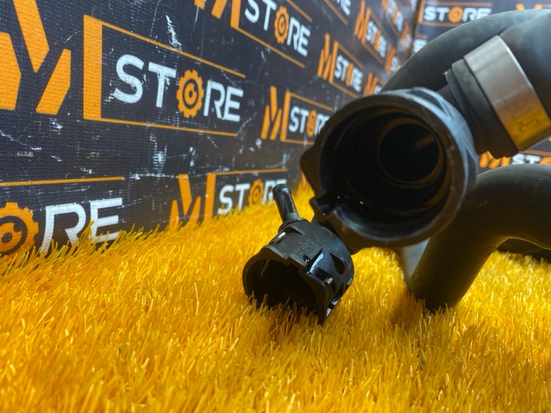 Патрубок системы охлаждения, 1200 рублей, Красноярск