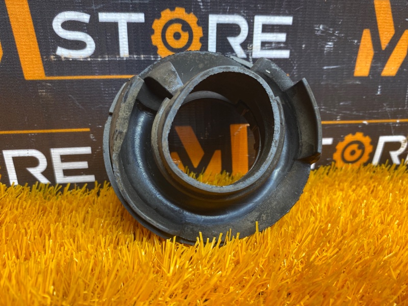 опора пружины, 200 рублей, Красноярск