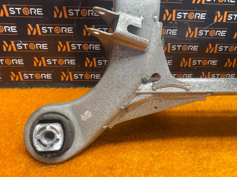 Балка поперечная (подрамник), 1240 рублей, Красноярск