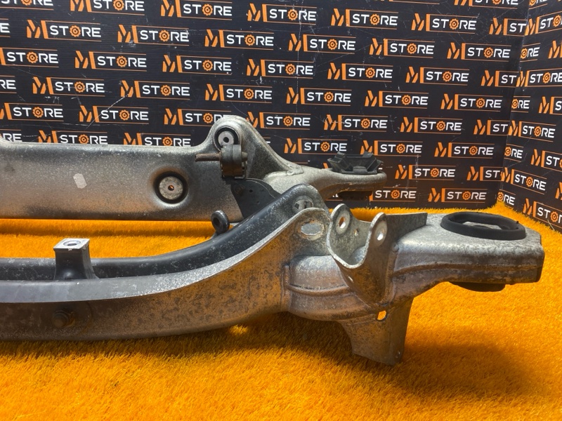 Балка поперечная (подрамник), 1240 рублей, Красноярск