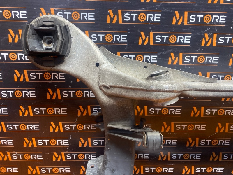 Балка поперечная (подрамник), 1240 рублей, Красноярск