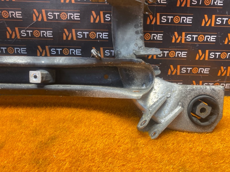 Балка поперечная (подрамник), 1240 рублей, Красноярск