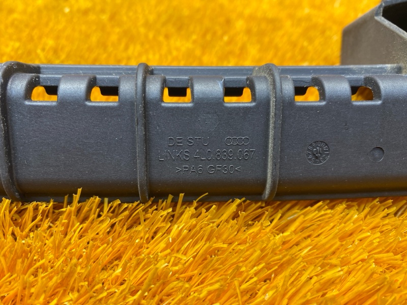 Направляющая стекла двери, 300 рублей, Красноярск